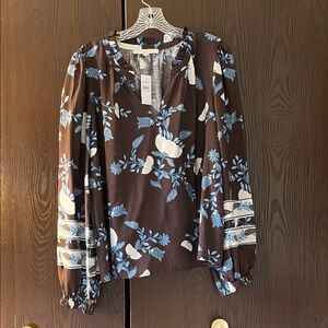 Loft long sleeved dark brown top with floral pattern. Size Large. NWT